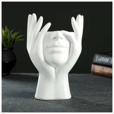 Кашпо Мечты в руках 13,5х20х13см 2л белый 7501903 в интернет гипермаркете «Планета Лета». Фото