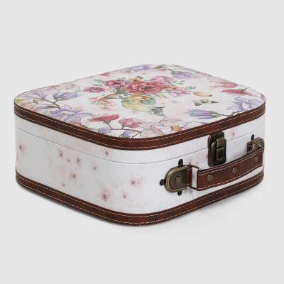 Декоративный саквояж Fuzhou star Цветение разноцветный 26,4х8,8х23 см в интернет гипермаркете «Планета Лета». Фото