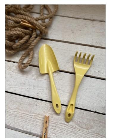 Набор садовых инструментов InGreen for Green Republic грабельки и лопатка для пересадки спелая груша в интернет гипермаркете «Планета Лета». Фото