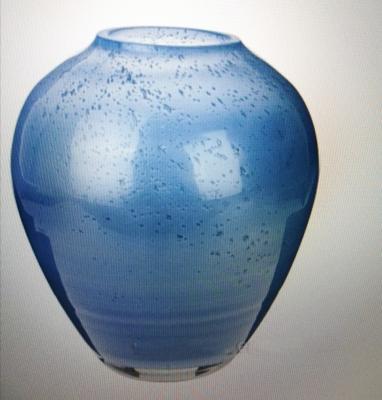 Ваза "Виола-1 голубой лед" (стекло), D17xH18 см в интернет гипермаркете «Планета Лета». Фото